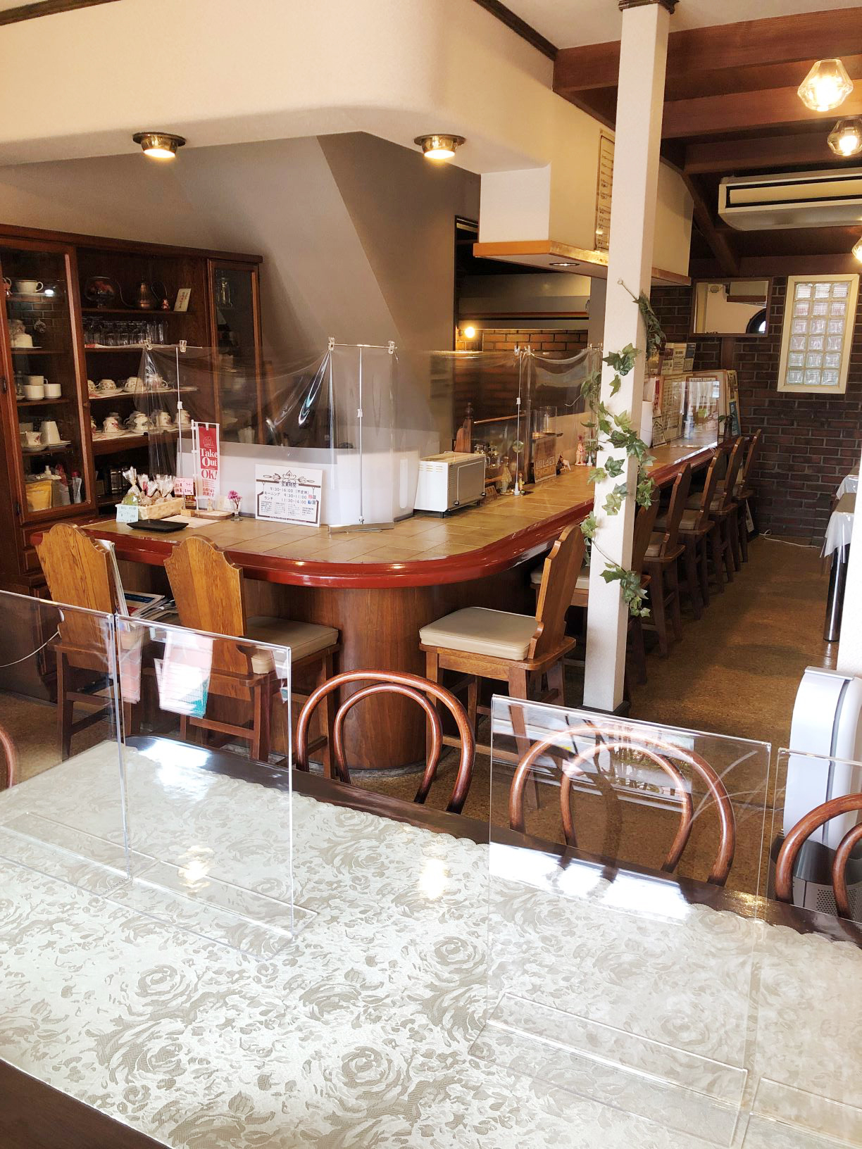 ルーディパフィー店内